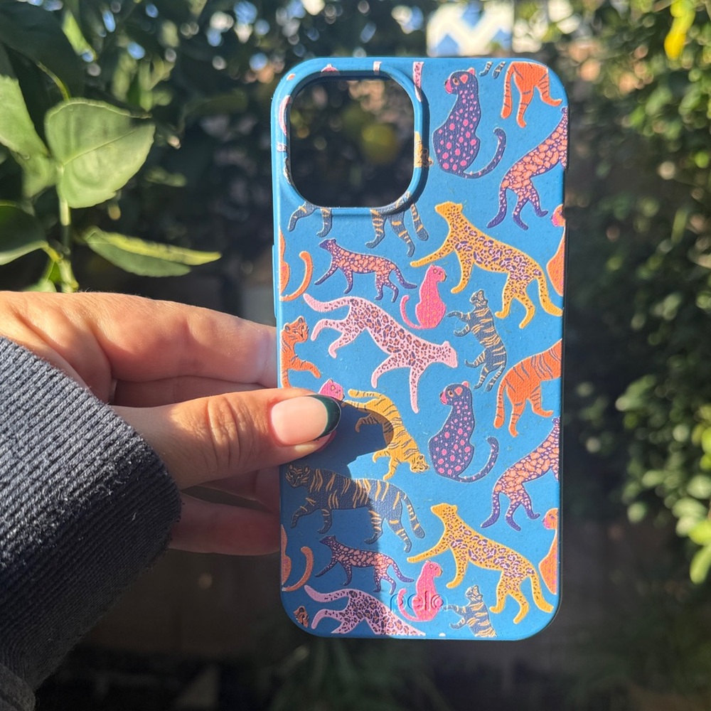 Pela iPhone 14 Phone Case Set Case - Picture 5 of 15
